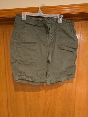croft & barrow Olive Green Cargo Shorts for Women